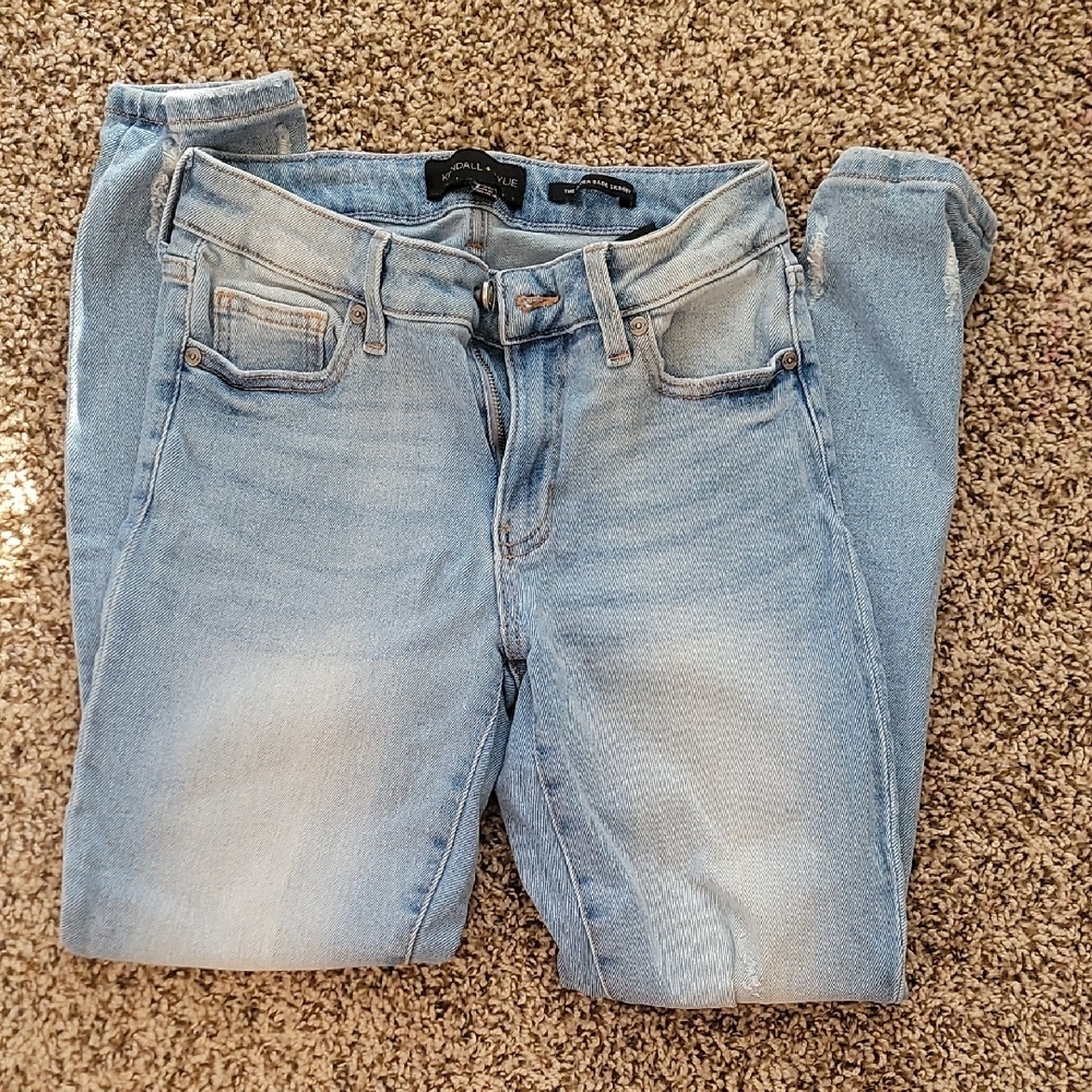 Kendall & Kylie Blue Skinny Jeans with Light Wash - Picture 3 of 7